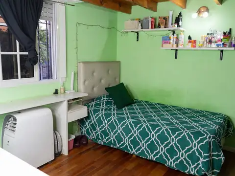 Depto Tipo Casa en Venta con 1 cocheras