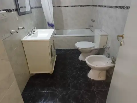 Depto Tipo Casa en Venta 21 años