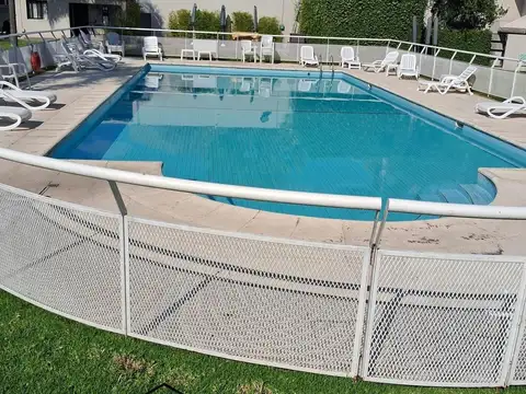 Depto Tipo Casa 3 ambientes con 2 baños