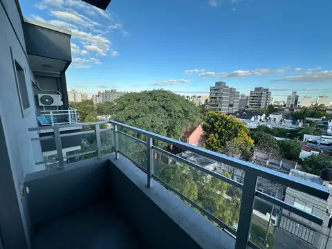 En Venta 2 Ambientes 1B y 5B