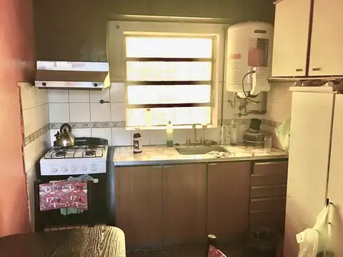 Casa 3 ambientes con 2 baños