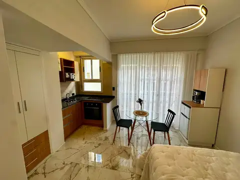 Venta Departamento 1 ambiente con Vista Lateral al Mar. Zona El Torreón