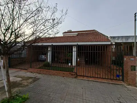 Casa en Venta en Poeta Lugones, Cordoba