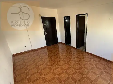 Departamento en Alquiler en Ramos Mejía Sur, $ 480.000