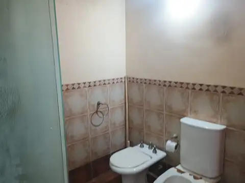 CASA EN VENTA EN EZEIZA