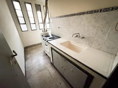Departamento de dos ambientes en alquiler en Haedo Sur