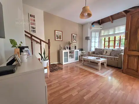 Depto Tipo Casa en Venta de 4 ambientes