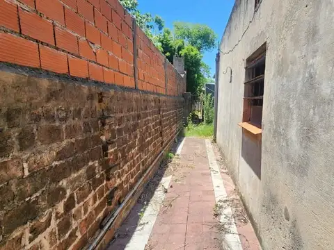 Casa en Venta en Temperley, USD 58.000