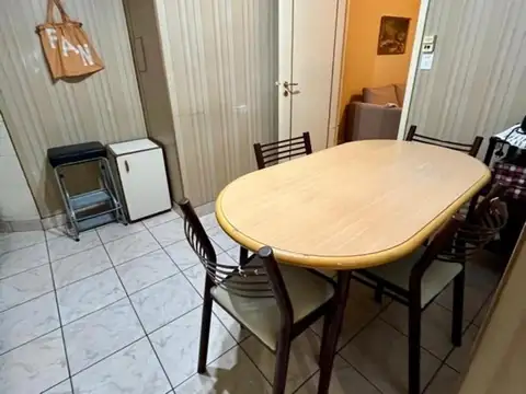 TERRAZA PROPIA,PARRILLA ,COCINA Y BAÑO ACTUALIZADO