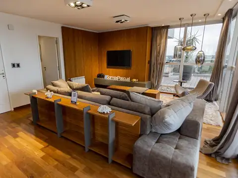 Departamento 4 ambientes con 4 baños