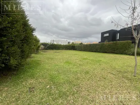 Lote interno en el barrio Los Sauces, Nordelta