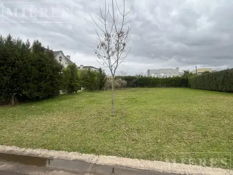 Terreno en Venta en Nordelta Los Sauces, USD 245.000