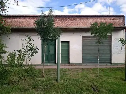 Terreno con locales en venta, con excelente acceso desde panamericana y ruta 25