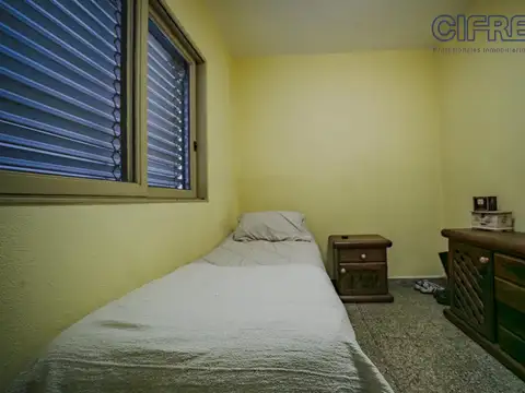 Departamento de 3 ambientes con balcón aterrazado y dependencia en Belgrano