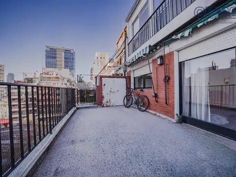 Departamento de 3 ambientes con balcón aterrazado y dependencia en Belgrano