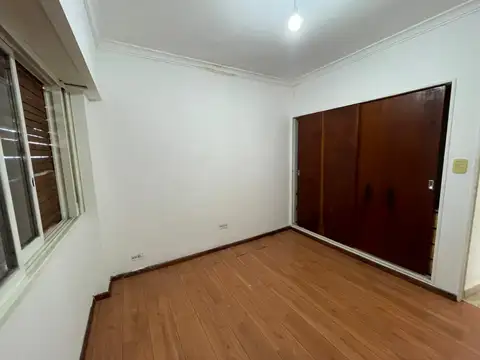 Departamento en Venta en Ramos Mejia, USD 53.000