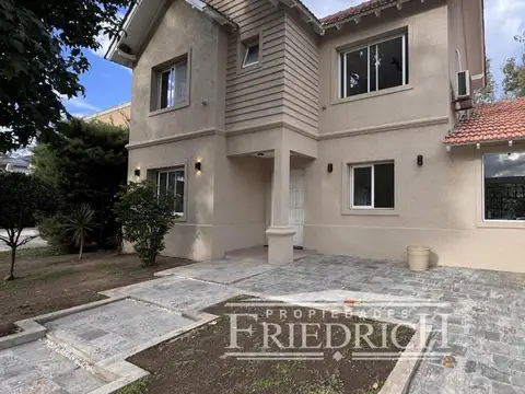 CASA EN VENTA HARAS MARIA ELENA