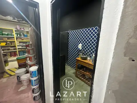 Local en Venta 40 años