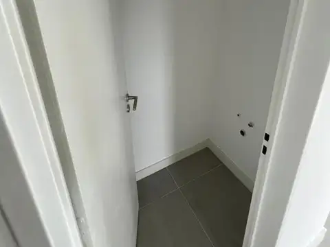 Departamento en Alquiler con 2 cocheras