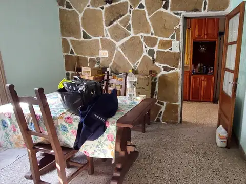 Casa 4 ambientes - Moron Venta o  Permuta