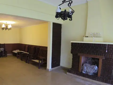 Casa en Venta en Moron Sur, USD 100.000