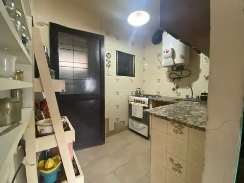 Ph 1 dormitorio con patio en venta