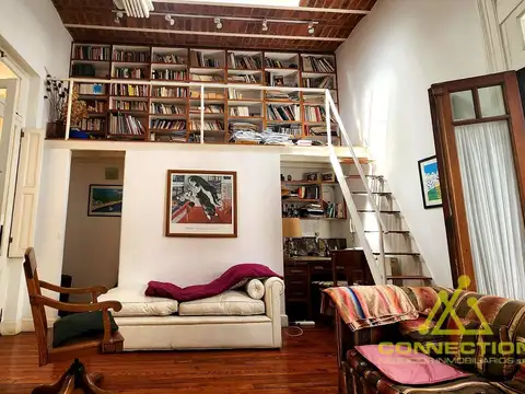 Casa en Venta con 4 cocheras