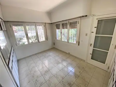 Casa en Venta en Alberdi, USD 265.000