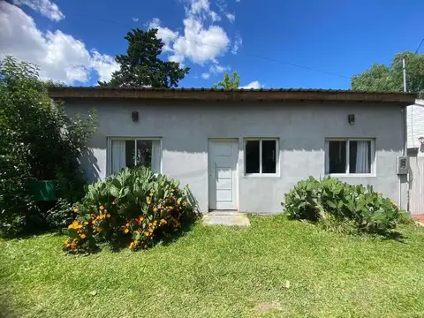 Casa 3 ambientes con 1 baño
