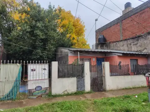Diego valdez 219 , Piso 0
