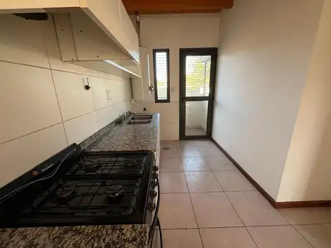 Departamento en Alquiler en Las Heras, $ 500.000