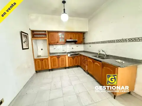 Casa 2 ambientes con 1 baño