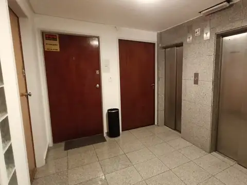 Luminosa oficina vista abierta 50m2