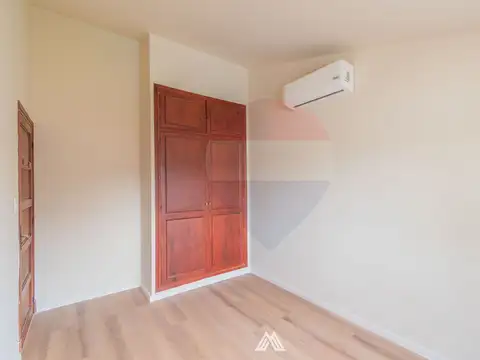 Casa en Alquiler al Este