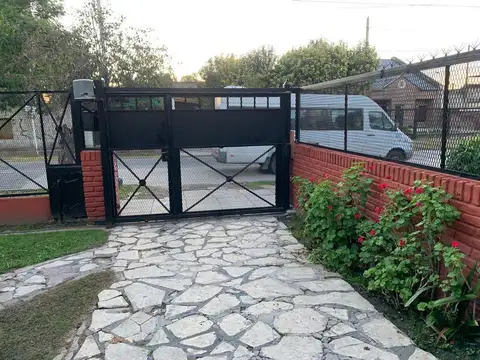 OPORTUNIDAD CASA EN VENTA EN POLVORINES RETASADA