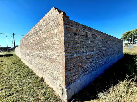 TERRENO + OBRA AVANZADA EN CORONEL ARNOLD