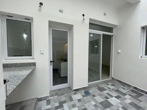 Depto Tipo Casa en Venta al Oeste
