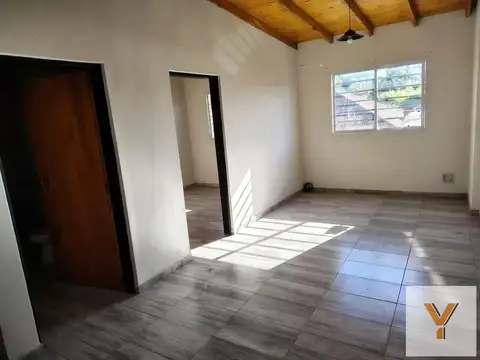 Departamento en Alquiler en Ezpeleta Este, $ 550.000