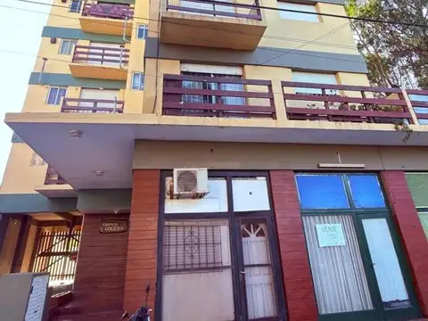 2 Ambientes con Cochera a 2 Cuadras del Mar, IMPECABLE!