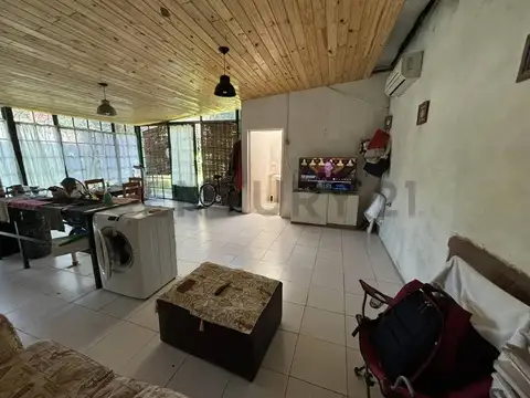 Oportunidad, Casa 2 dormitorios en Ibarlucea