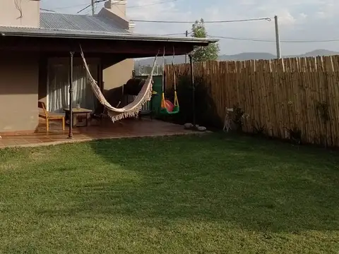 Casa 3 ambientes con 2 baños