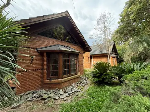 Casa - Venta - Argentina, Villa de Mayo - Los Pinos 1392