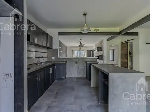 Casa 4 ambientes con 1 baño