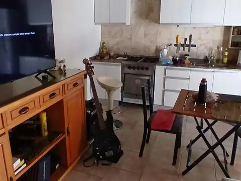 VENTA CASA  INTERNA 1 DORMITRIO - Bº MATHEU