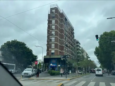 Depto de 2 Ambientes al Frente