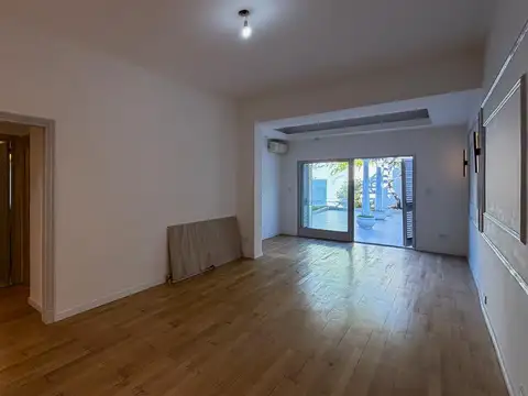 Depto Tipo Casa en Venta en Saavedra, USD 285.000