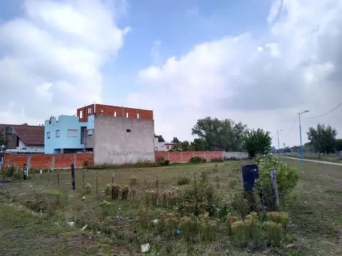 Terreno en Venta en Garin-Centro, USD 33.000