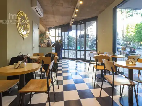 Local en Venta en Villa Luro, USD 295.000