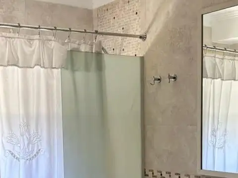 Casa a la venta en  Barrio Cerrado El Resuello, Moreno