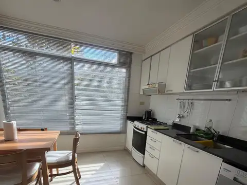 Depto Tipo Casa 4 ambientes con 1 baño